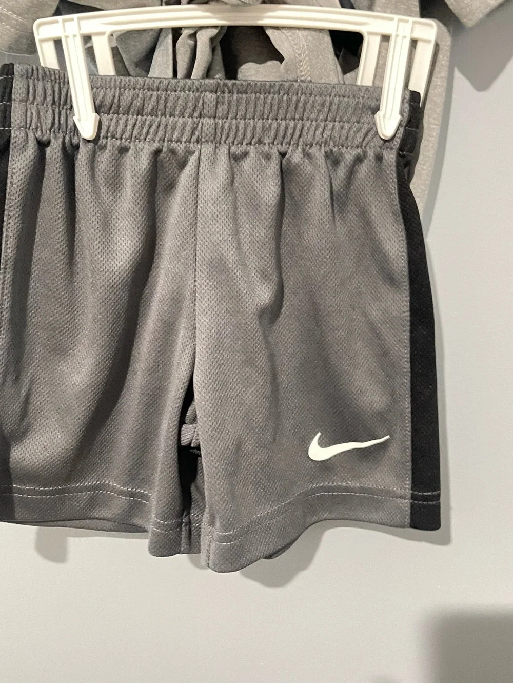 Nike Dry Fit | Kids' Gray 'Just Do It' Set | Size 2-3T